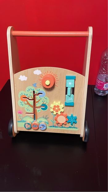 Chariot de marche en bois – Squirel Play 