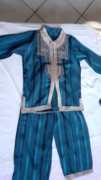 Ensemble oriental garçon 18 -24 mois