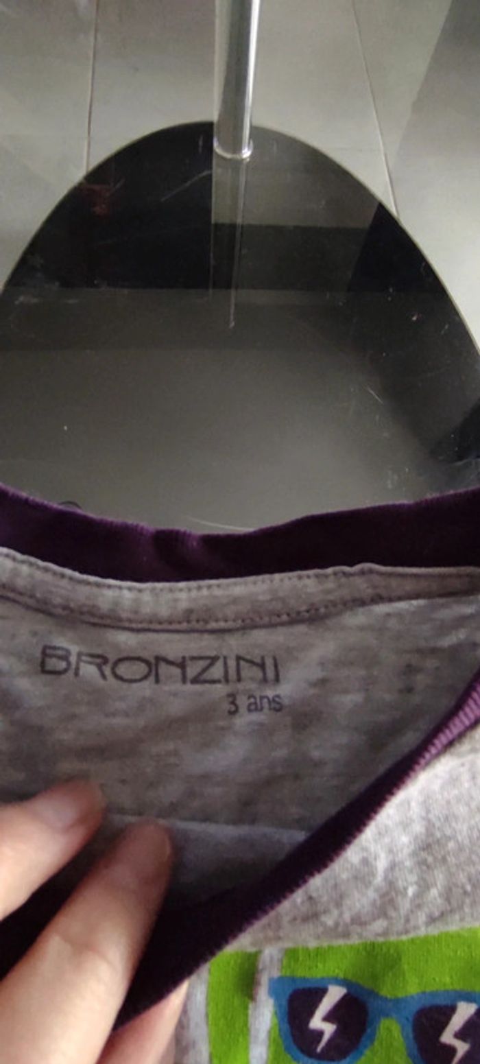 T shirt 3 ans - photo numéro 2