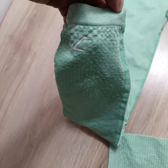 Legging gymshark femme M vert clair - photo numéro 3