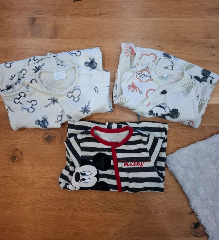 Lot 3 pyjamas