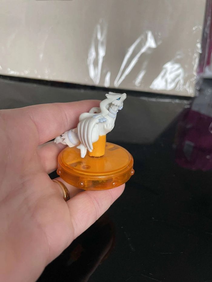 Figurine Pokémon PokéBall 2011 - photo numéro 3