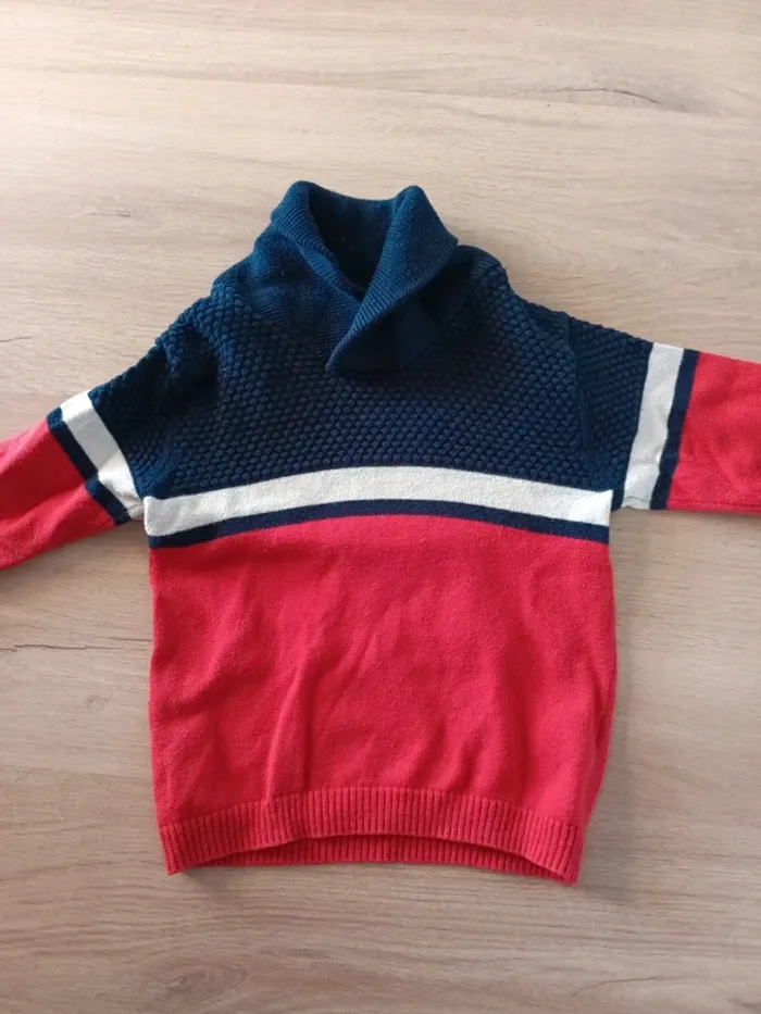 Pull avec col 18 mois