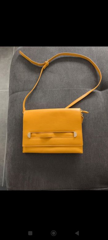Pochette bandoulière