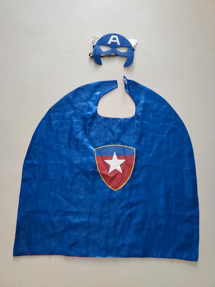Déguisement cape et masque