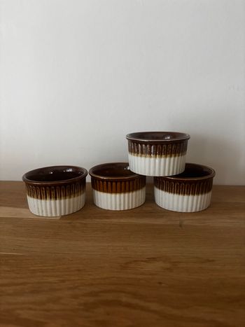 Vintage lot de 4 ramequins bicolores