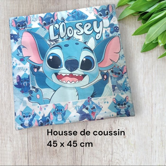 Housse de coussin stitch disney