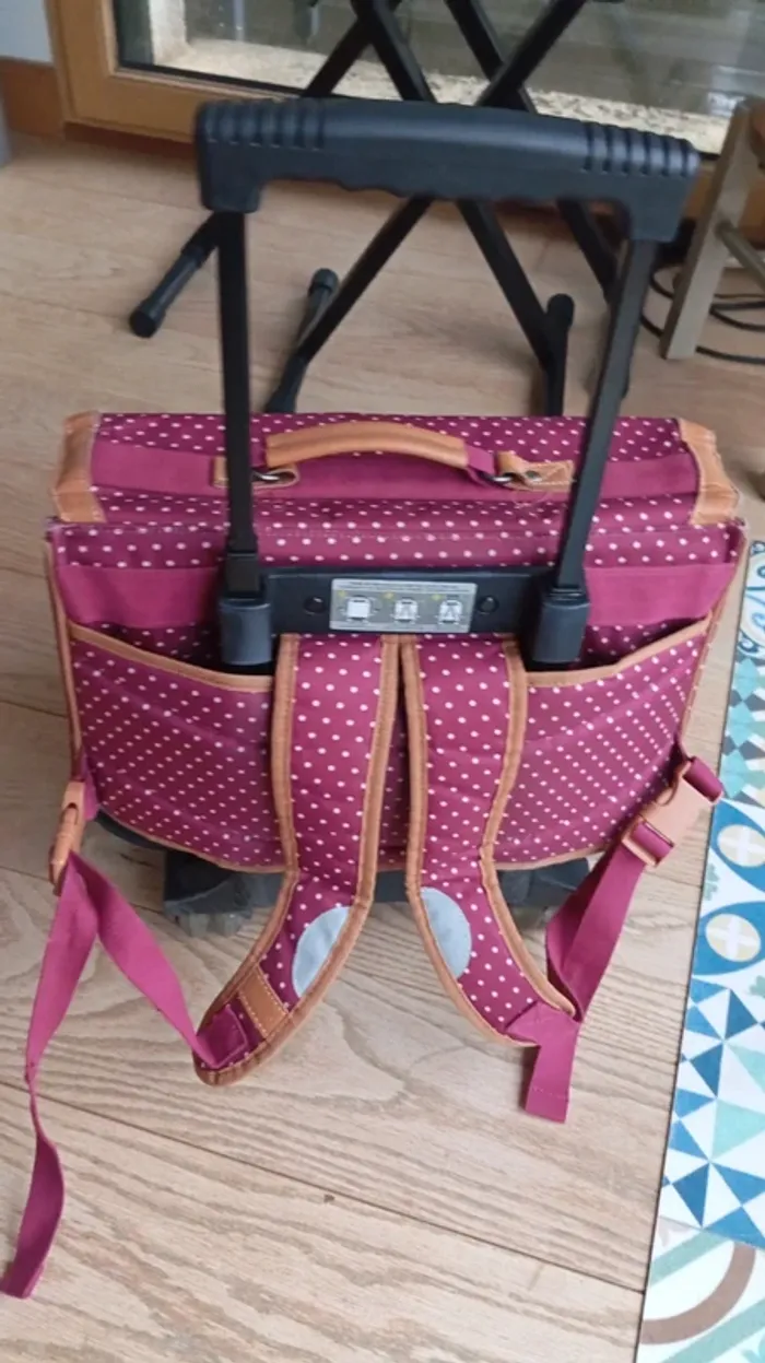 Cartable Tanns à roulettes - photo numéro 5