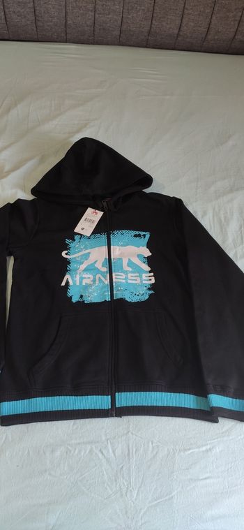 Gilet zippé homme à capuche homme taille L neuf Airness. Prix d'achat 50€