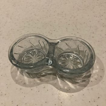 Ancienne salière en verre