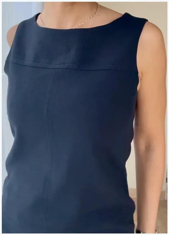 Robe maison 123 bleu marine taille 36 parfait état - photo numéro 4