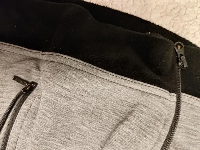Veste à capuche - photo numéro 3