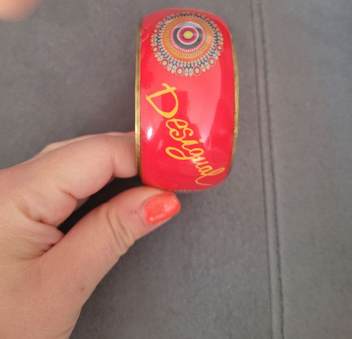 Joli bracelet desigual neuf - photo numéro 2