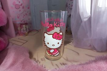 verre hello kitty haut transparent