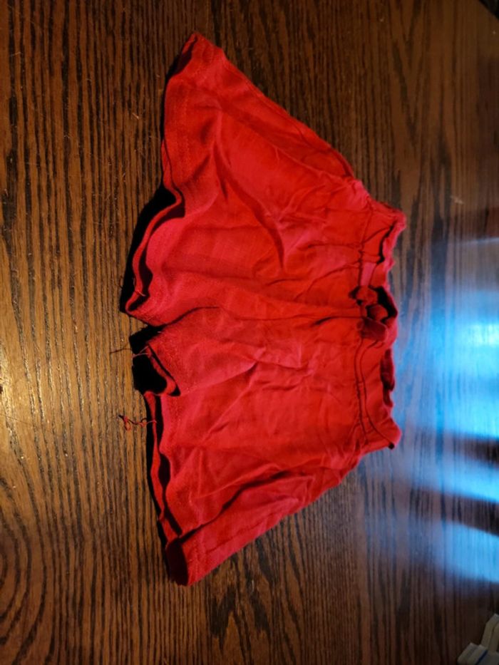 Short leger rouge - photo numéro 2