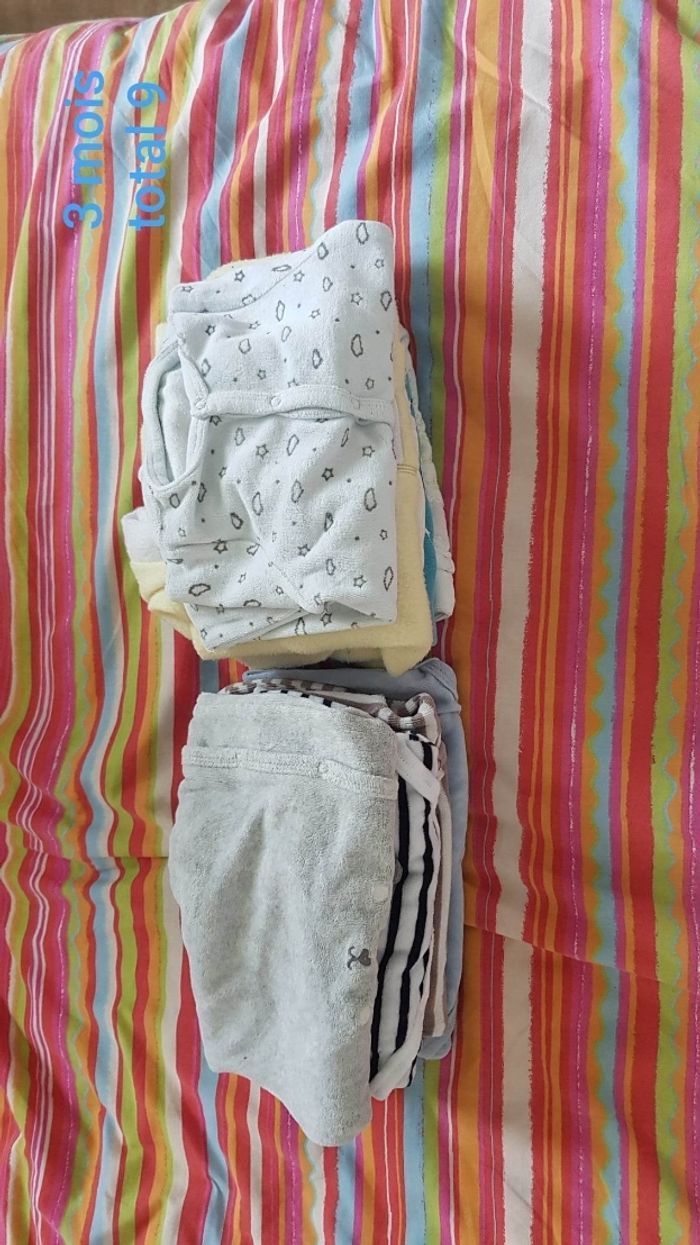 Vêtements bébé - photo numéro 2