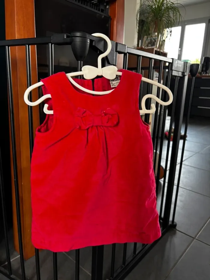 Robe rouge