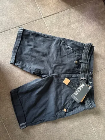 Short homme indicode