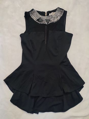 Haut noir détails transparent et perles taille S