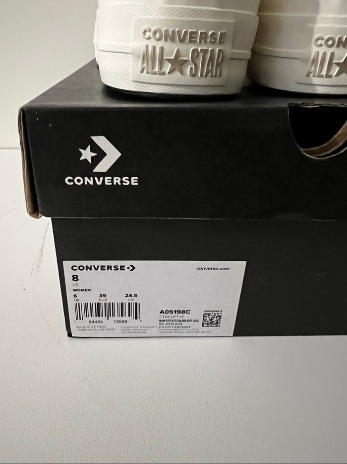 Converse - photo numéro 5