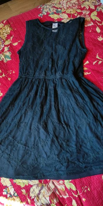 Robe dentelle c&a A14 ans