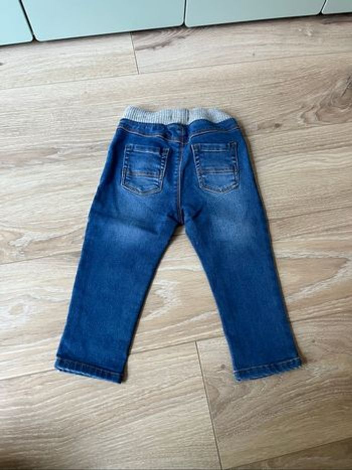 Jean 18m - photo numéro 2