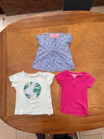 Lot de 3 hauts top tee shirt blouse 6 ans