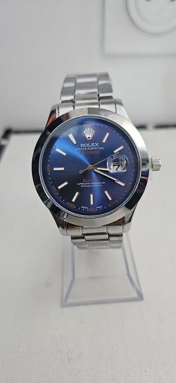 Jolie montre Rolex neuf