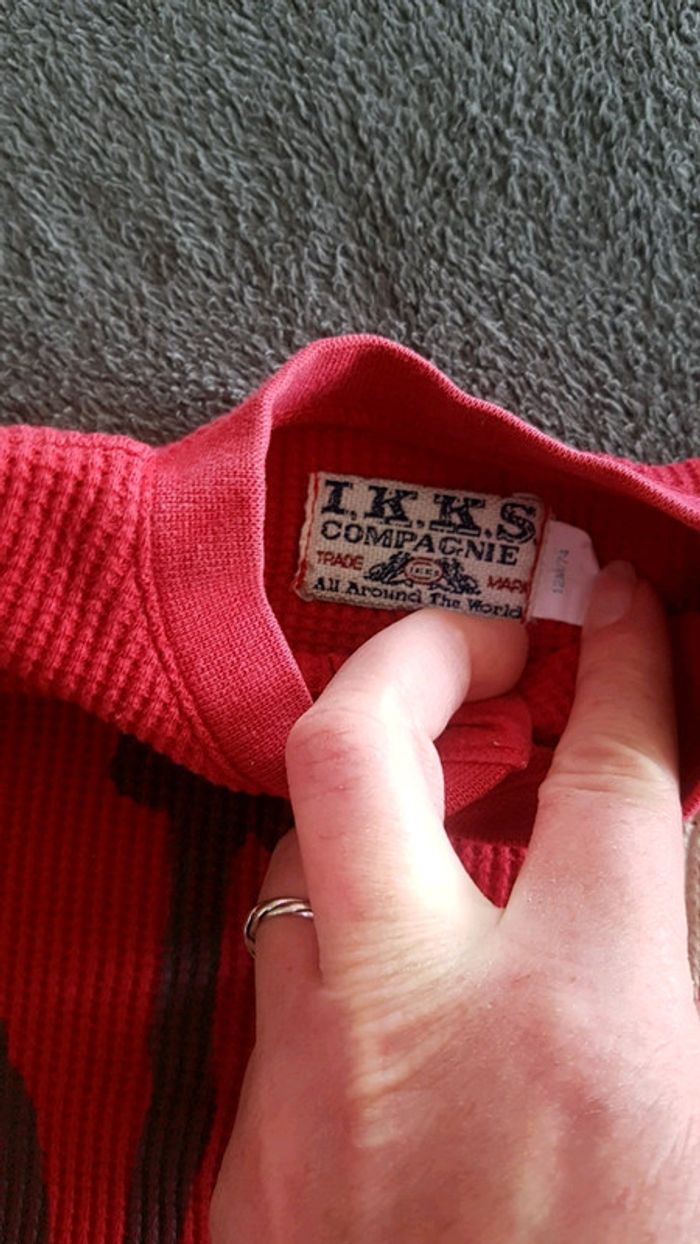 Pull rouge ikks 12 mois - photo numéro 2