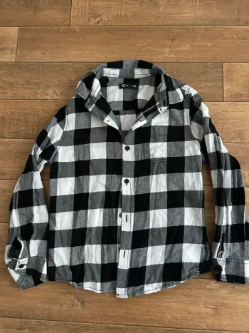 Chemise à carreaux 7-8 ans