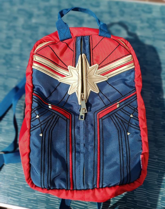 Sac à dos réversible Captain Marvel
