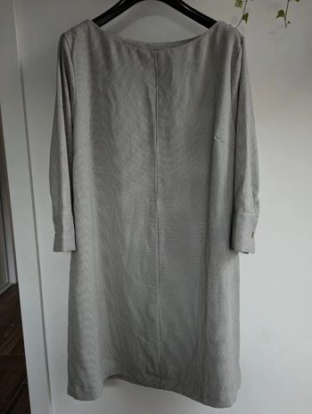 Robe H et M taille L noire et blanche