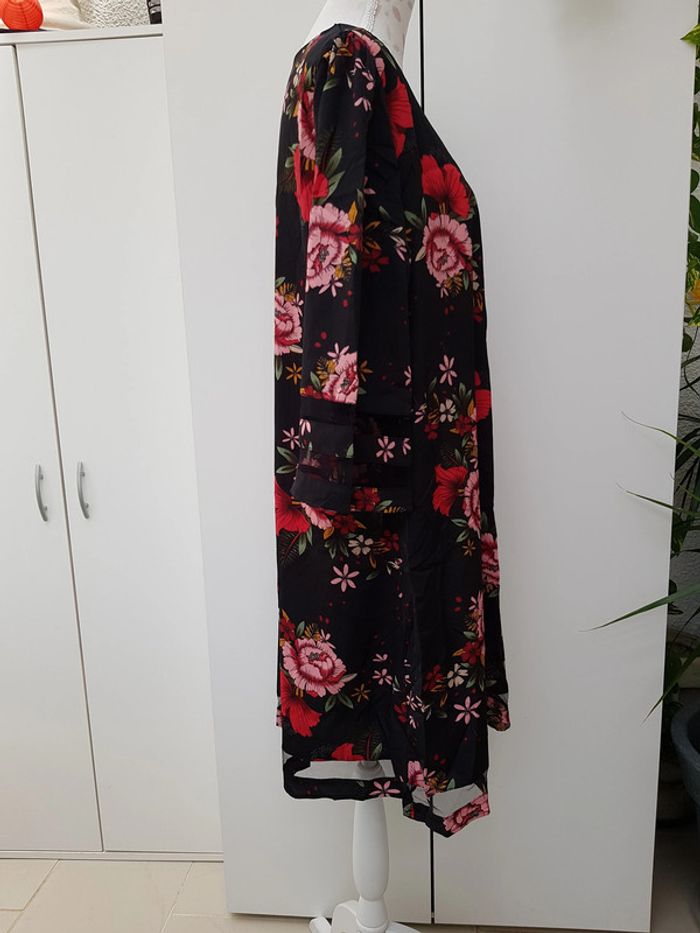Robe Tunique Noire Imprimé Fleurs Rouge Et Rose - photo numéro 11