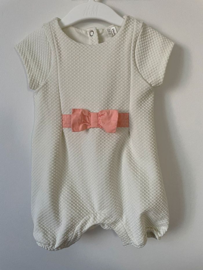 Combi short 12mois - photo numéro 2