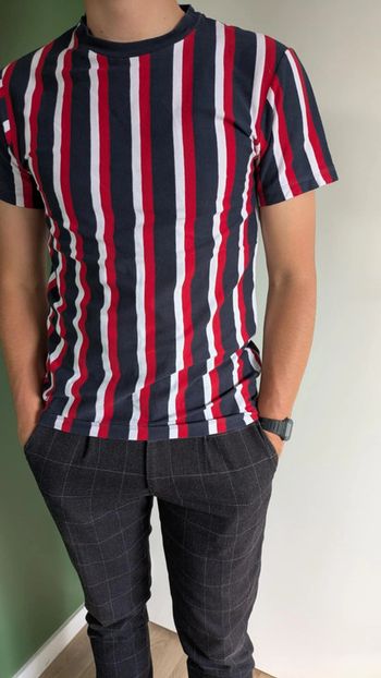 T-shirt à rayures verticales Zara