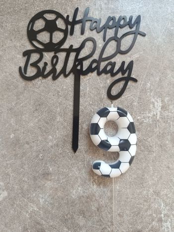 Topper et bougie anniversaire foot