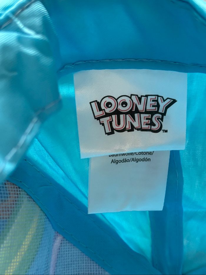 Casquette looney Tunes taille 52 cm Neuf - photo numéro 2