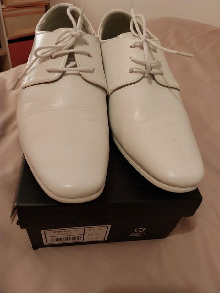 Chaussure / mocassin habille blanche T38 - photo numéro 4