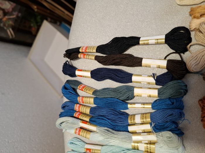 Gros lot de 65 échevettes fil coton mouliné 8 m 3 Suisses 100 % coton neuf - photo numéro 5