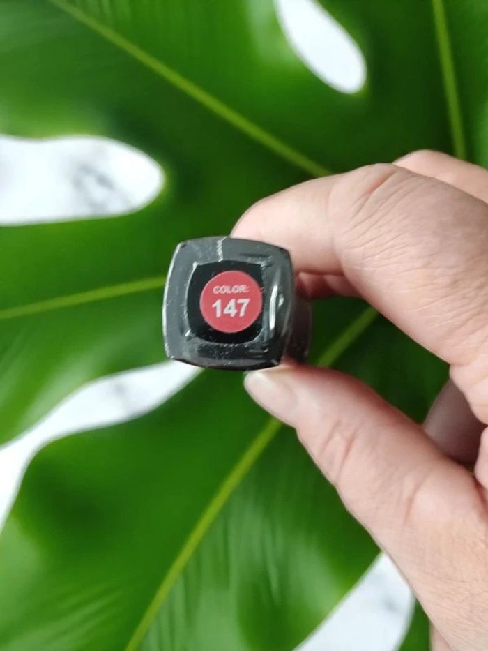 Rouge à lèvres 147 - photo numéro 2