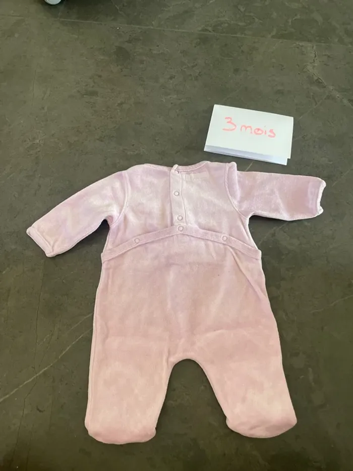 Pyjamas - photo numéro 2