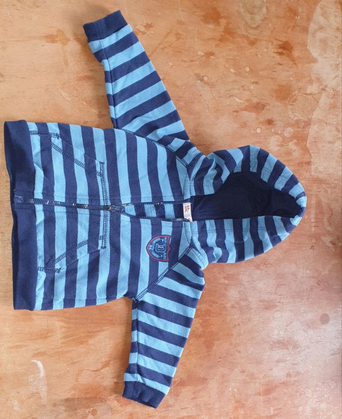 Lots de 6 vestes/gilets - photo numéro 4