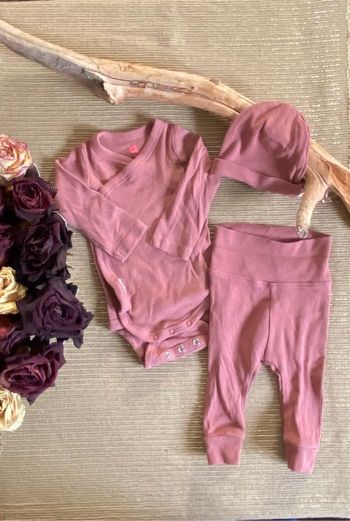 Ensemble taille 1 mois