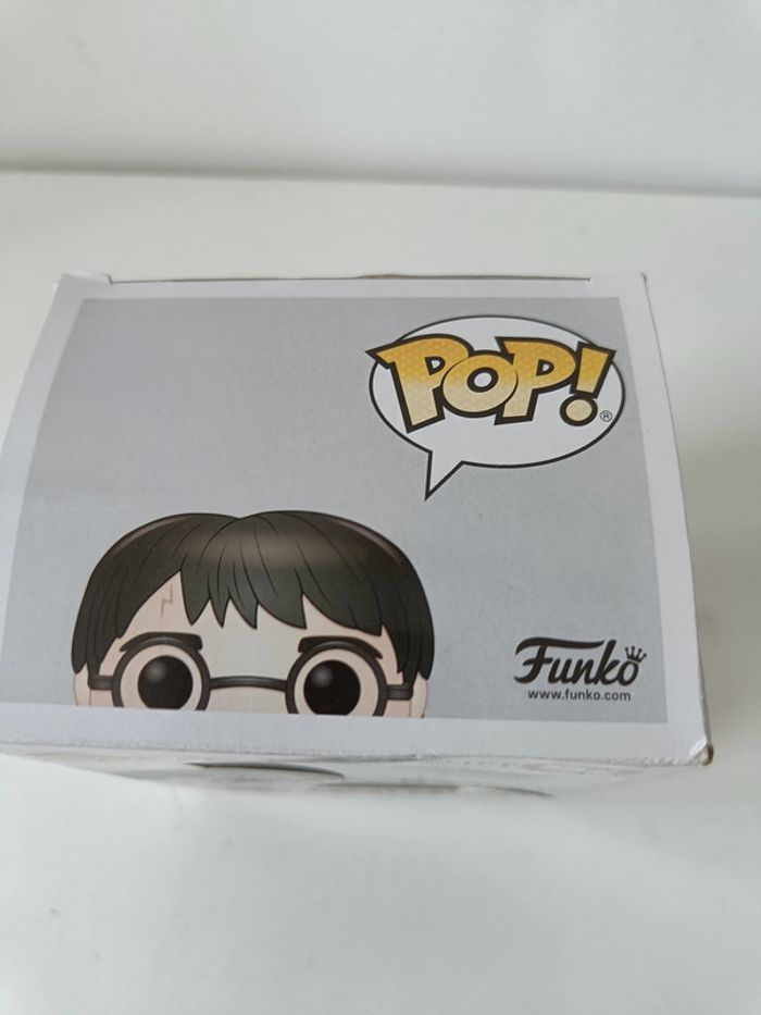 Funko POP Harry Potter #91 Harry Potter (Yule ball) - photo numéro 5
