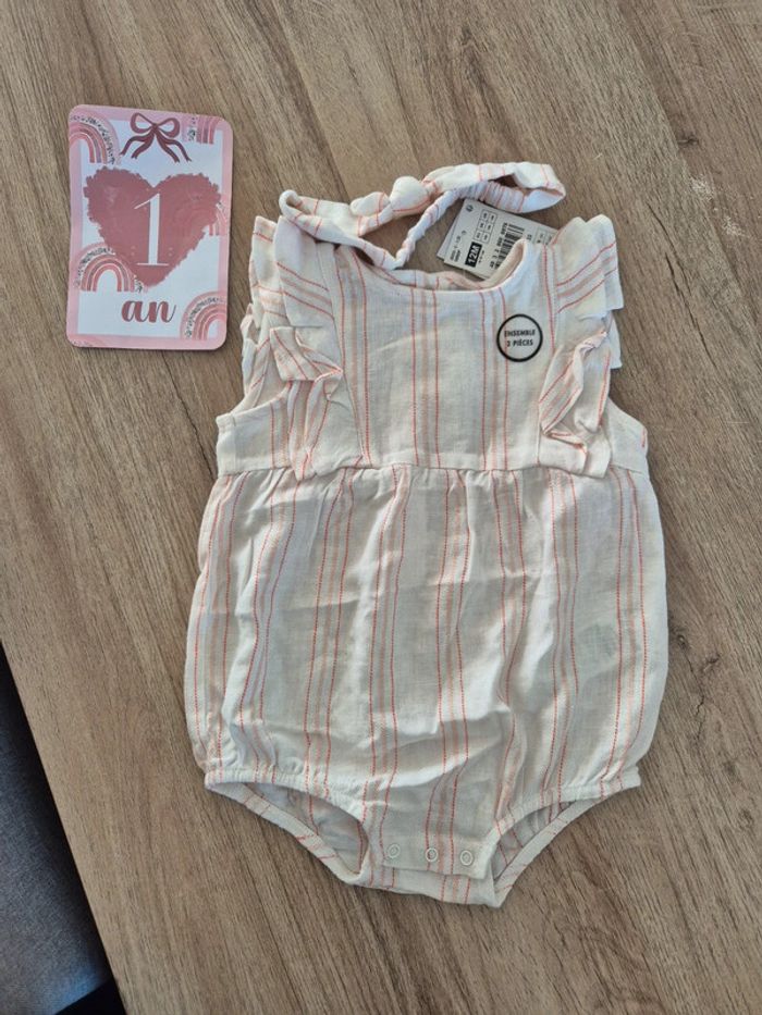 Barboteuse été blanche 12 mois