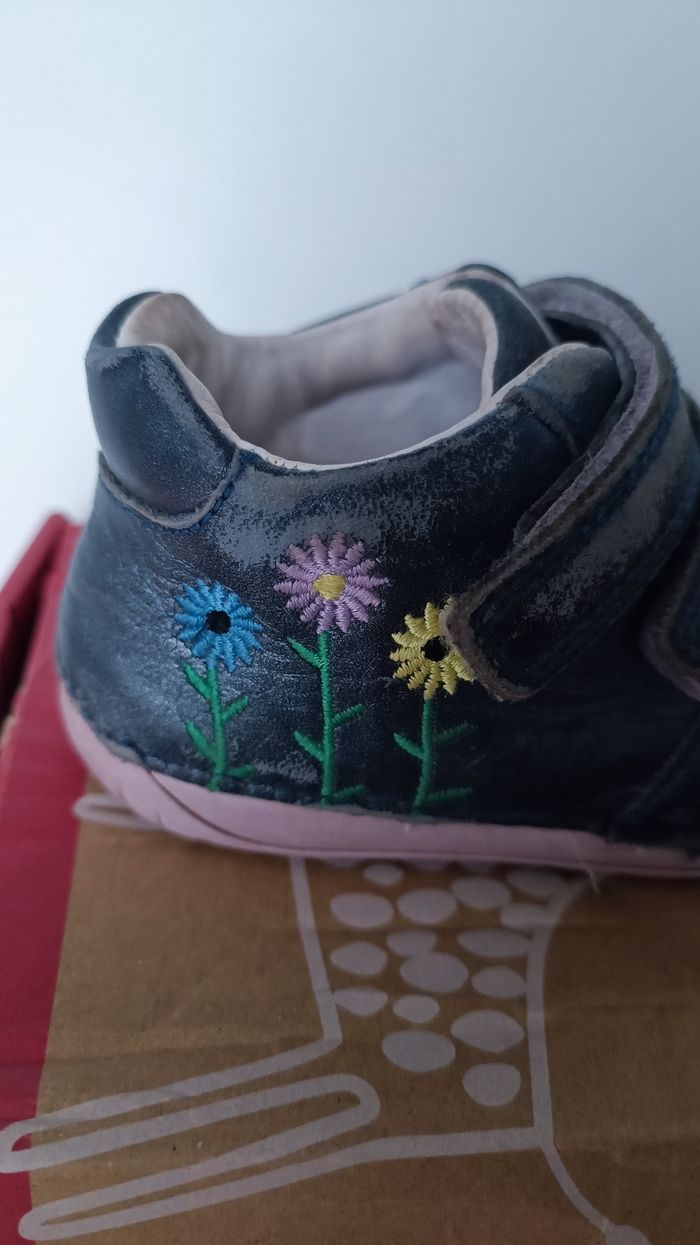 DD Step Dolly Fleurs Black 24 - photo numéro 4