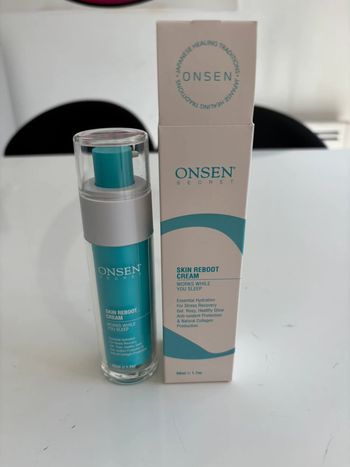 Crème régénératrice pour la peau onsen secret