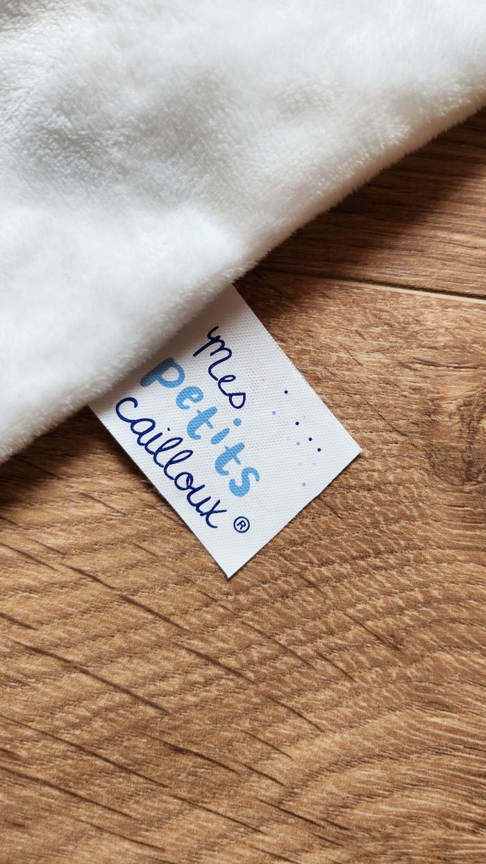 Doudou plat blanc – mes petits cailloux - photo numéro 3