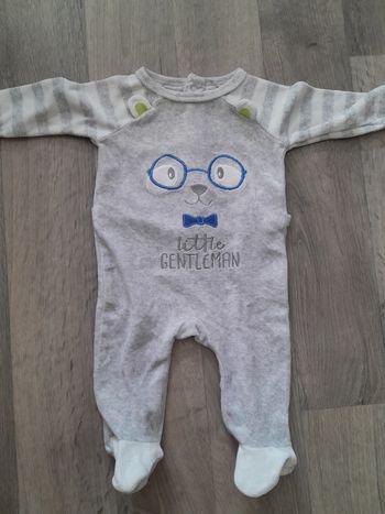 Pyjama bebe