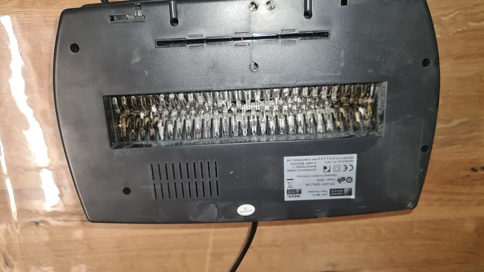 Destructeur/Broyeur de documents/Cartes de la marque United Office, - photo numéro 3